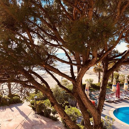 Mali I Robit Beachfront Apartment Golem  Exterior photo