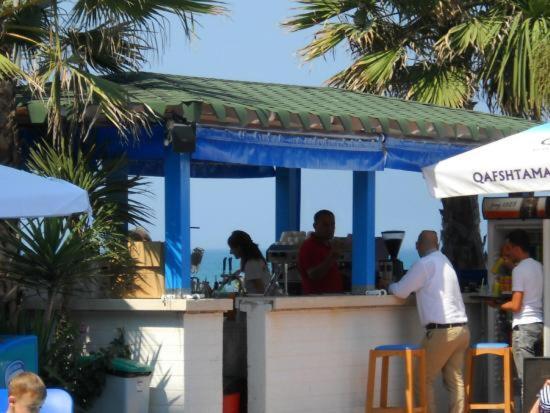 Mali I Robit Beachfront Apartment Golem  Exterior photo