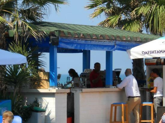 Mali I Robit Beachfront Apartment Golem  Exterior photo